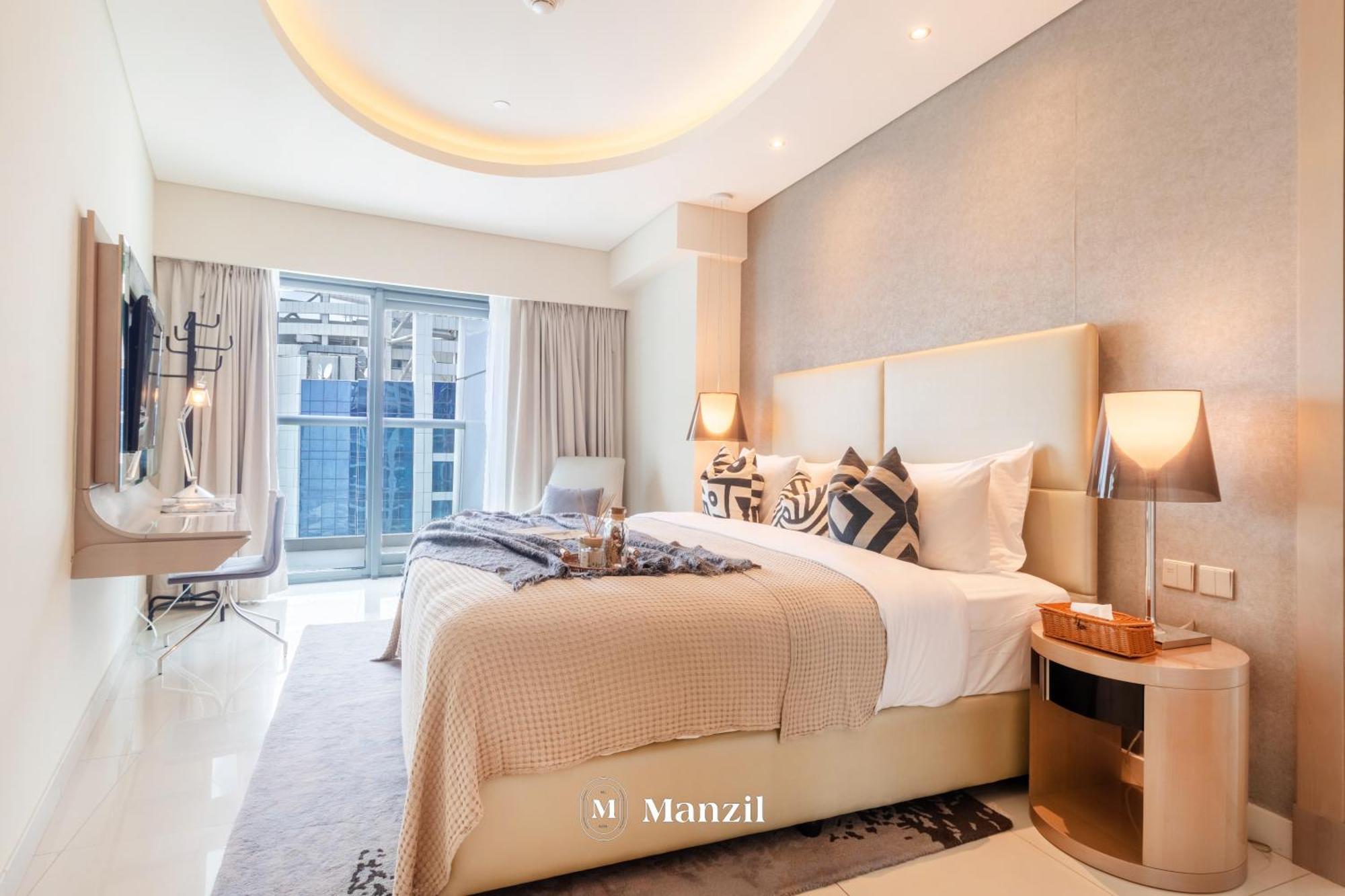 Luxury 1br In Paramount Top-floor Retreat Dubai